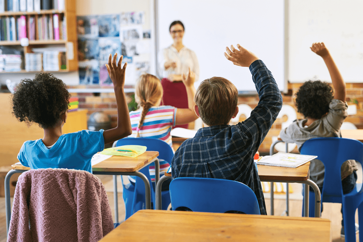 school class with kids and teacher